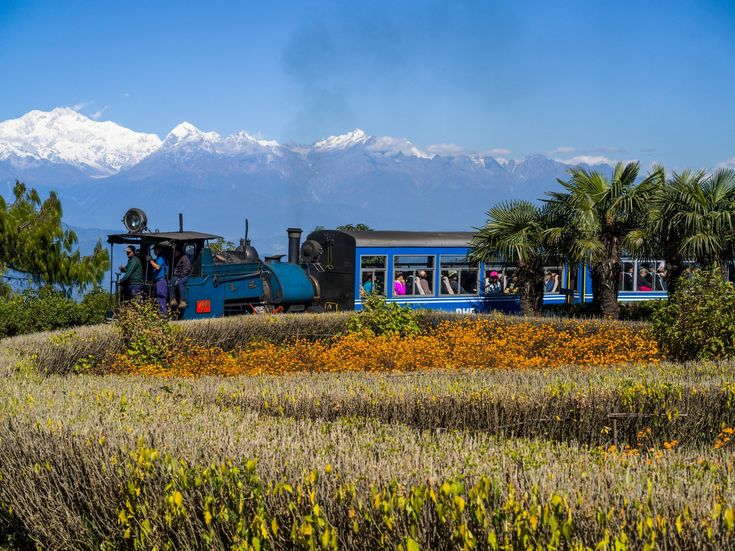 Darjeeling Kalimpong Gangtok Tour Package 5N/6D