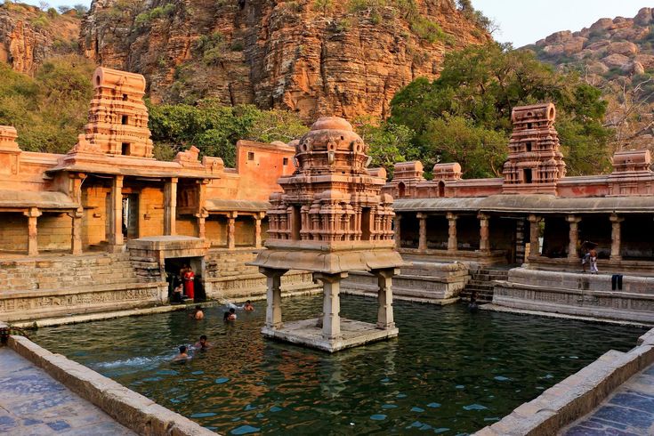 Andhra Pradesh Heritage & Temple Tour Plan